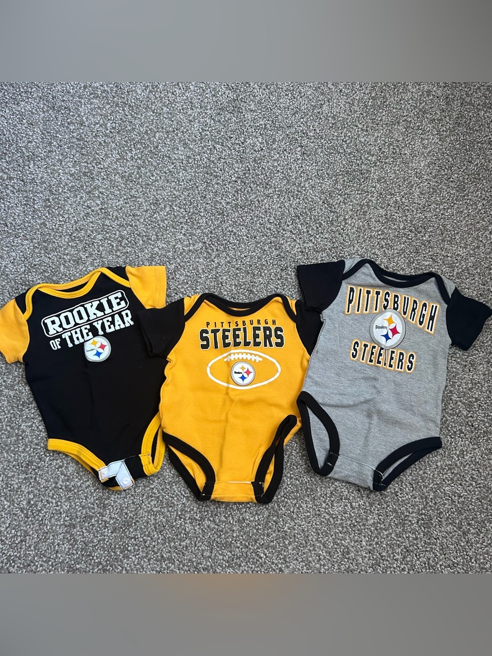NWOT NFL Pittsburgh Steelers Onesie Set of 3